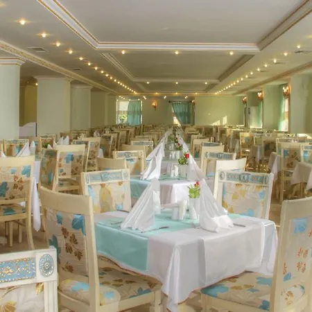 Club Sunny World Алания